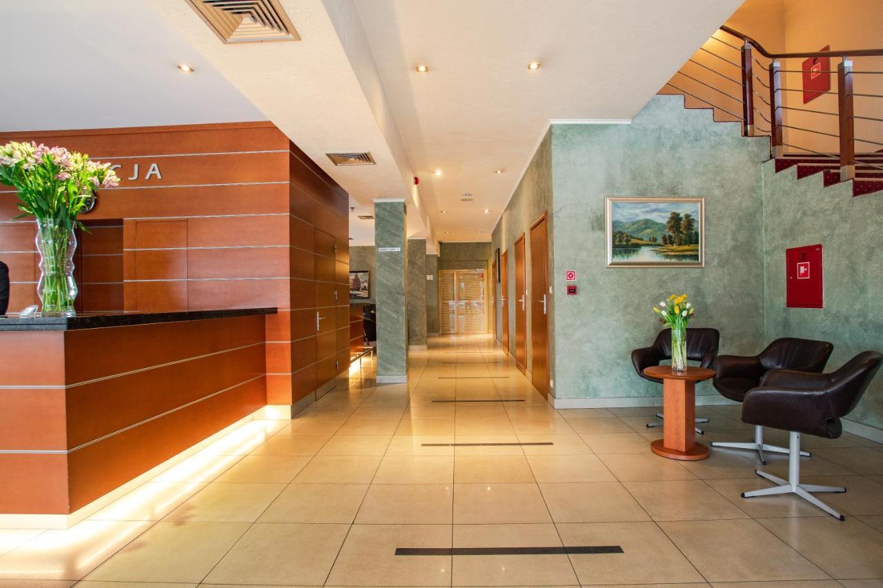 Business Hotel Vega Wrocław Exterior foto