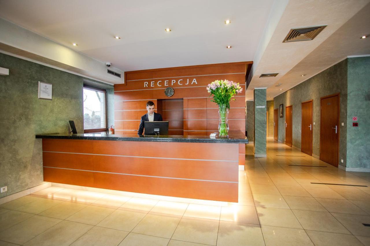 Business Hotel Vega Wrocław Exterior foto