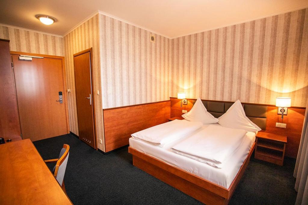 Business Hotel Vega Wrocław Exterior foto